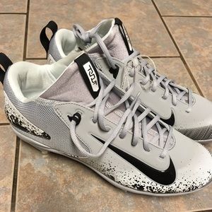Nike Max Air Mike Trout Baseball cleats 10.5 new!!